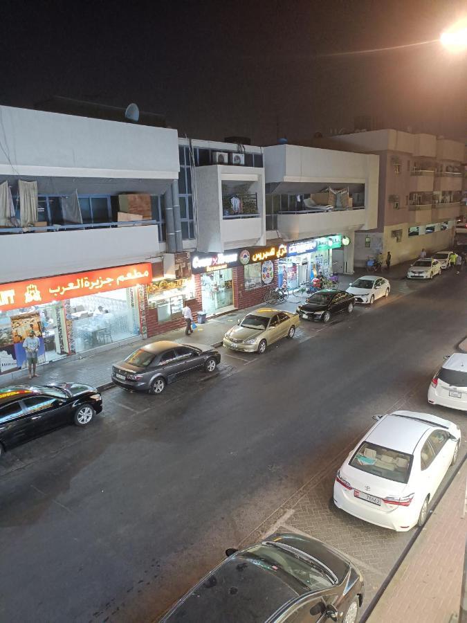 Hostel Omar Vacation Dubaj Exteriér fotografie