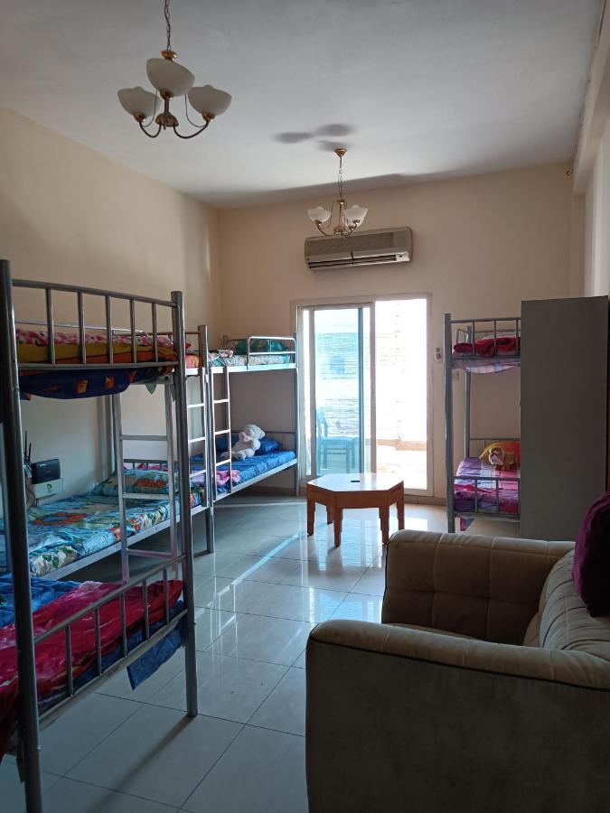 Hostel Omar Vacation Dubaj Exteriér fotografie