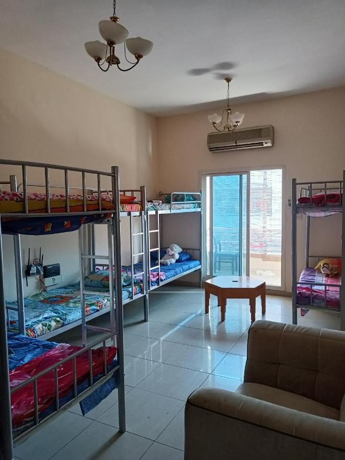 Hostel Omar Vacation Dubaj Exteriér fotografie